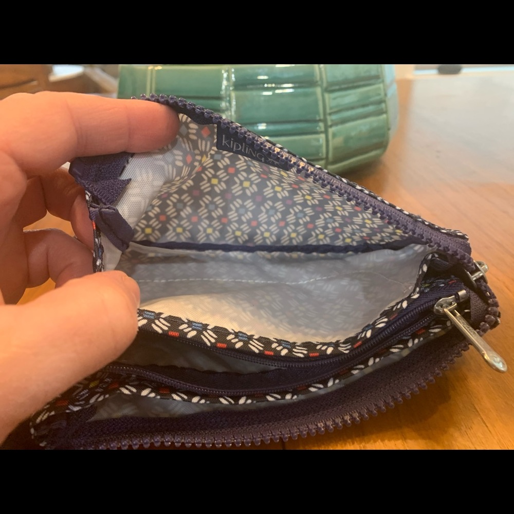 🐒 Kipling Creativity Pouch - Lg. - Picture 3 of 7